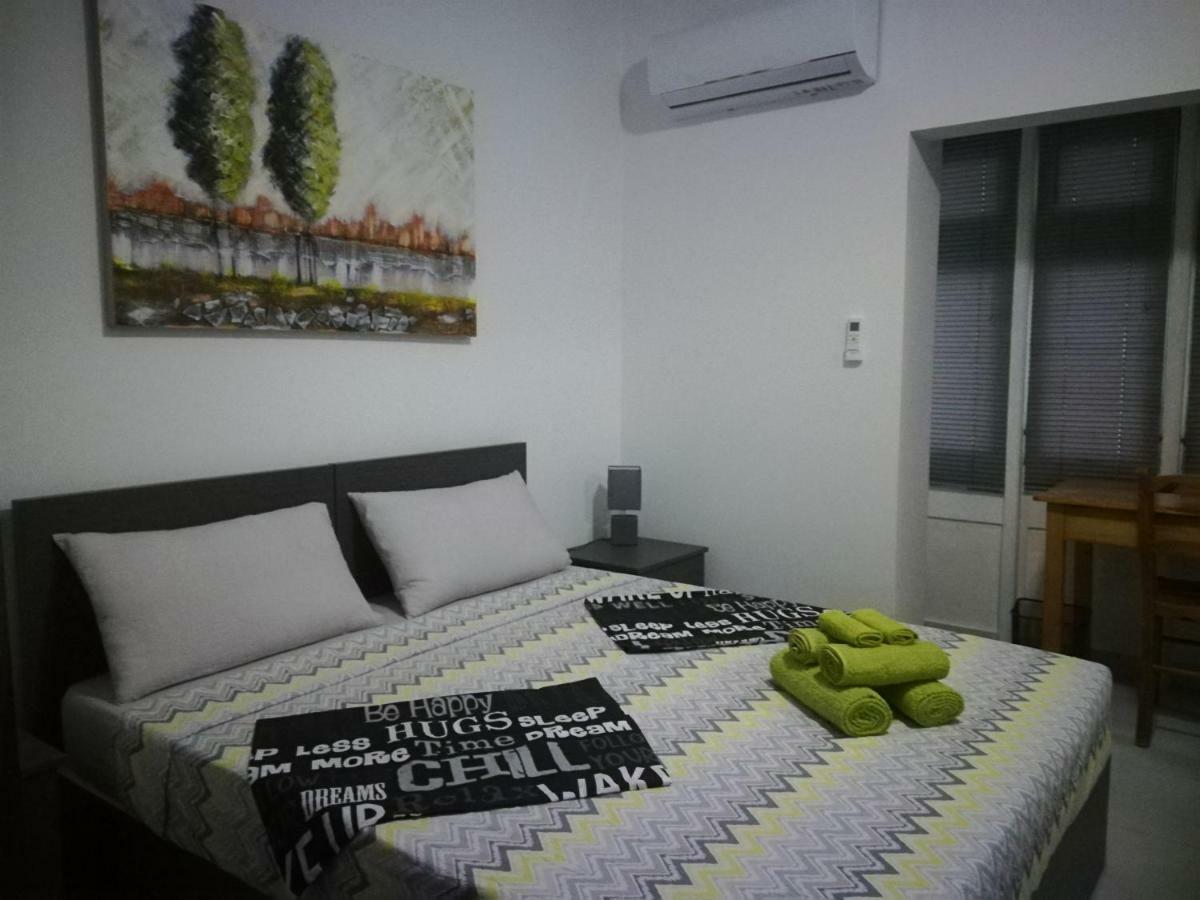 Luxury Apartment Close To Seafront Sliema Esterno foto
